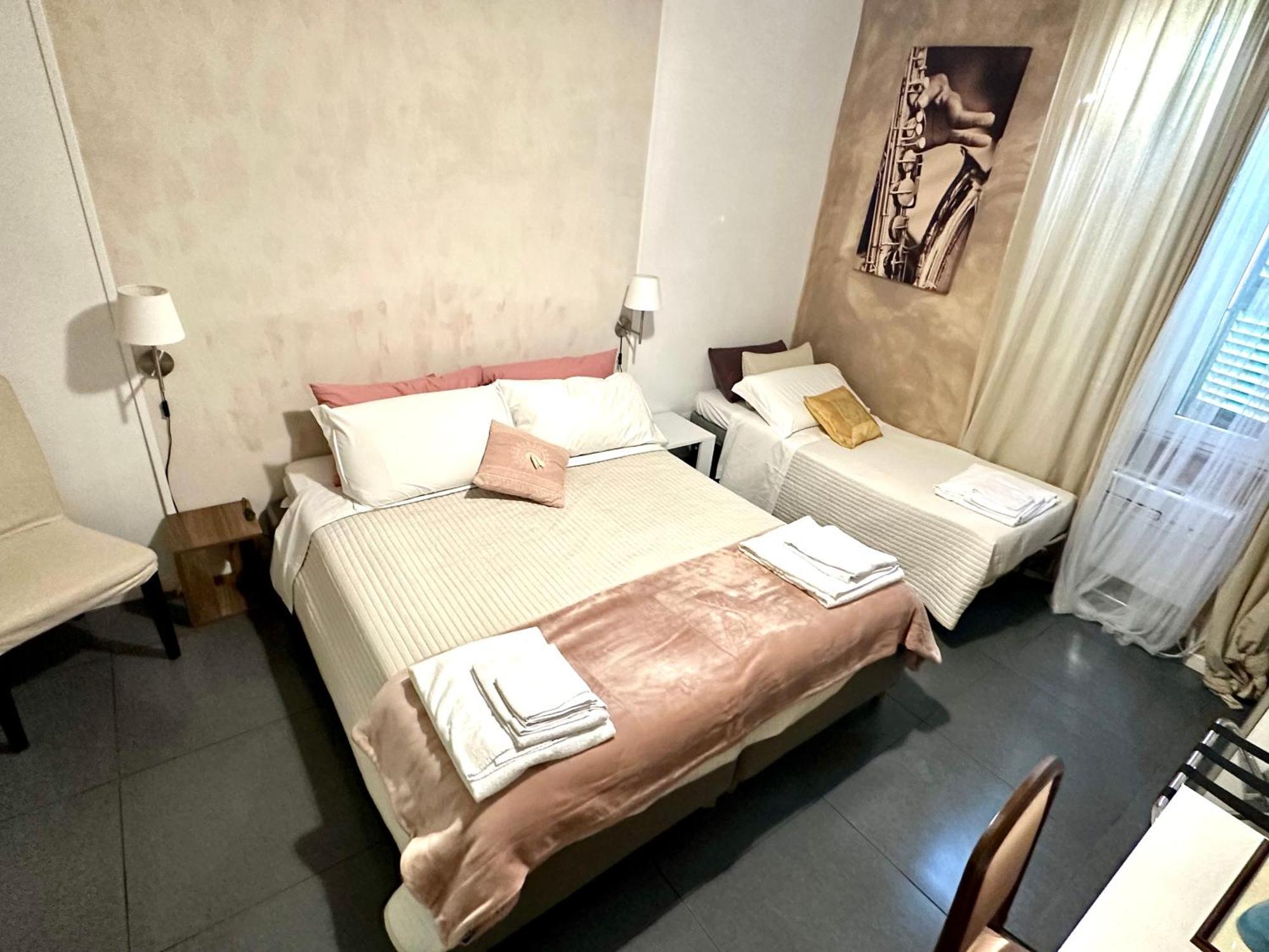 Bed And Breakfast Le Due Civette Rom Exteriör bild